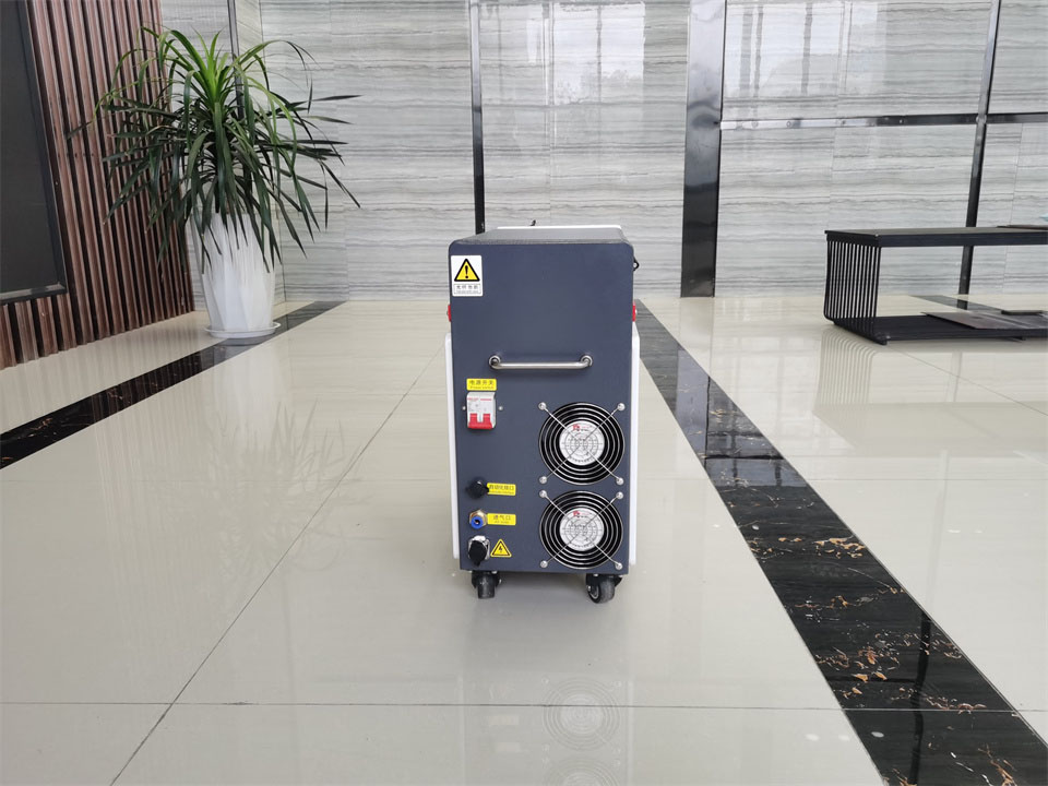 Pembersih Laser Pulsa Profesio - Industrial Laser Systems ulasan dan harga